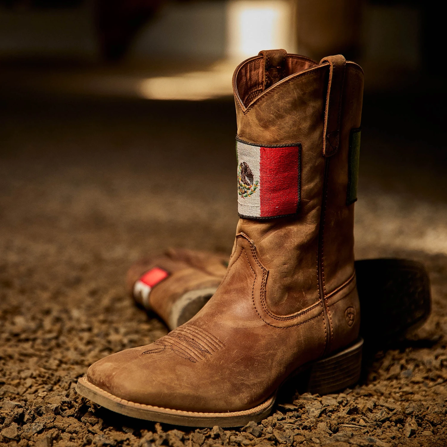 ARIAT Women's Round Up Orgullo Mexicano 10038915 3 ARIAT Women's Round Up Orgullo Mexicano 10038915 - Image 3